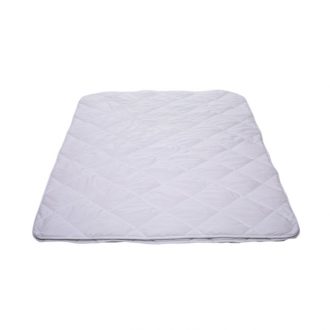 pilota o persoana 4 anotimpuri