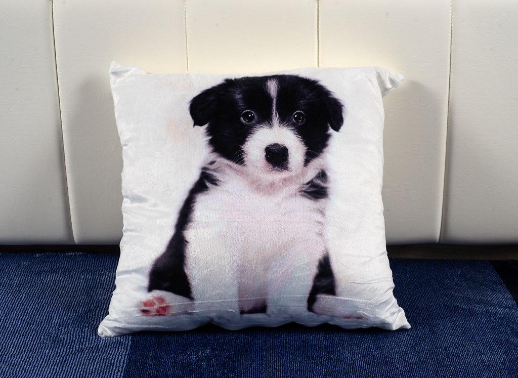 Perna decorativa alba cu catel negru