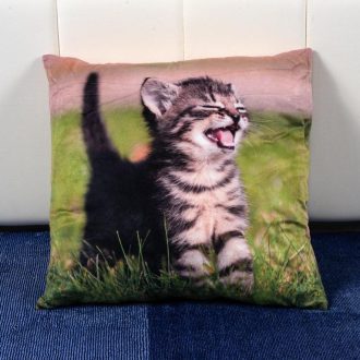 Perna decorativa verde cu pisicuta
