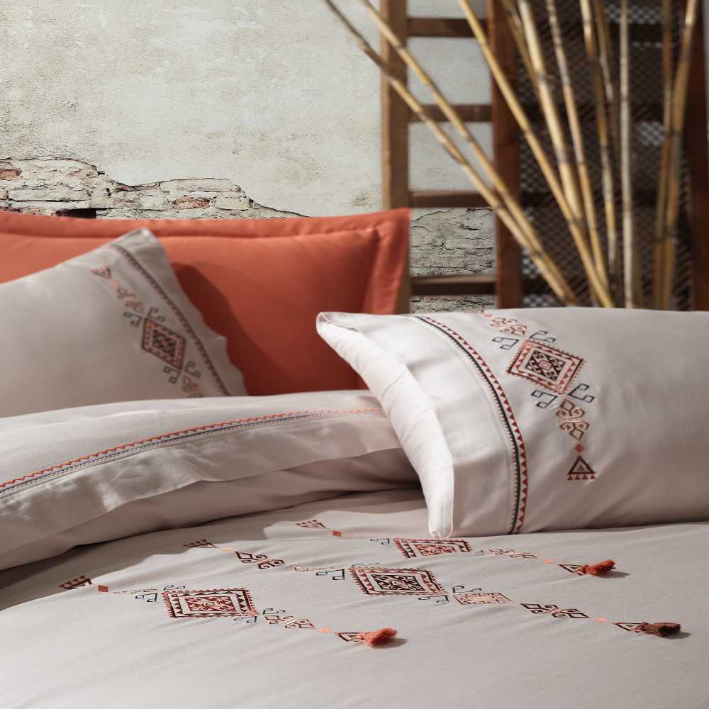 Lenjerie de pat de Lux din Bumbac 100% Satin 200TC, Pat 2 persoane - Dantela Vita - Tilbe Bej - imagine 2