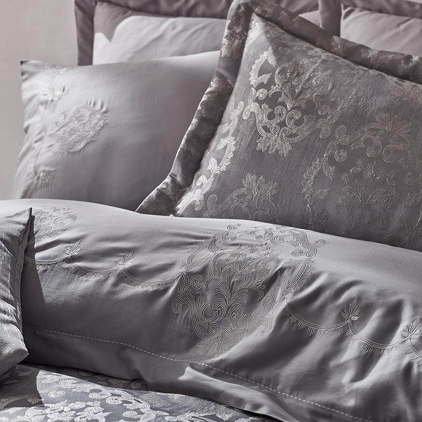 Set Cadou: Lenjerie de Lux din Saten cu Dantela + Cuvertura, Pat 2 Persoane – Dantela Vita – NILDE - imagine 2