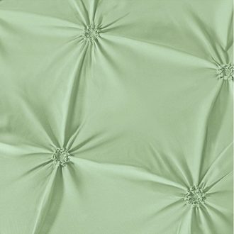 lenjerie cu pliuri verde deschis - aproape