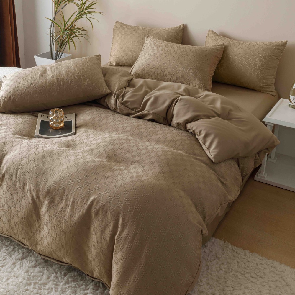 lenjerie jacquard din finet - maro