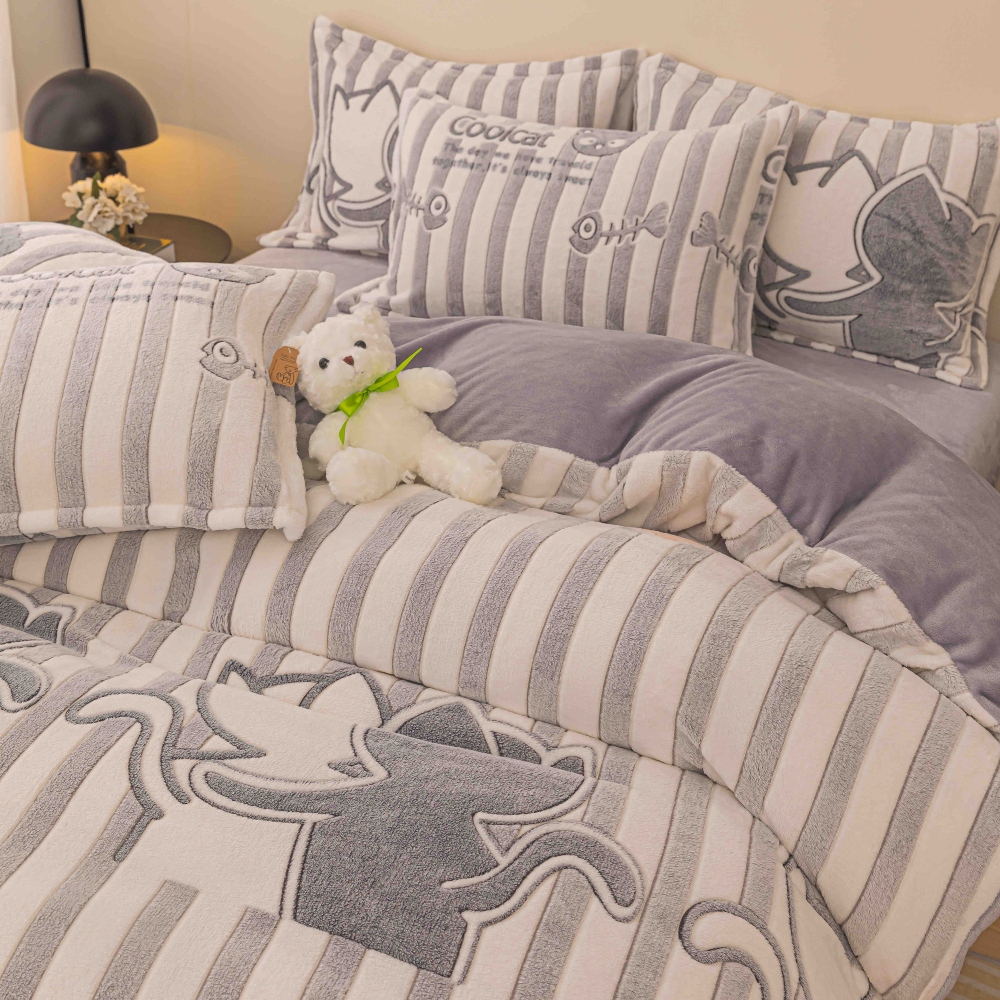 Set Lenjerie Pufoasa Cocolino, 4 Piese, Pat 1 Persoana, Lovely Cats - JoJo Home - PUF128012 - imagine 2