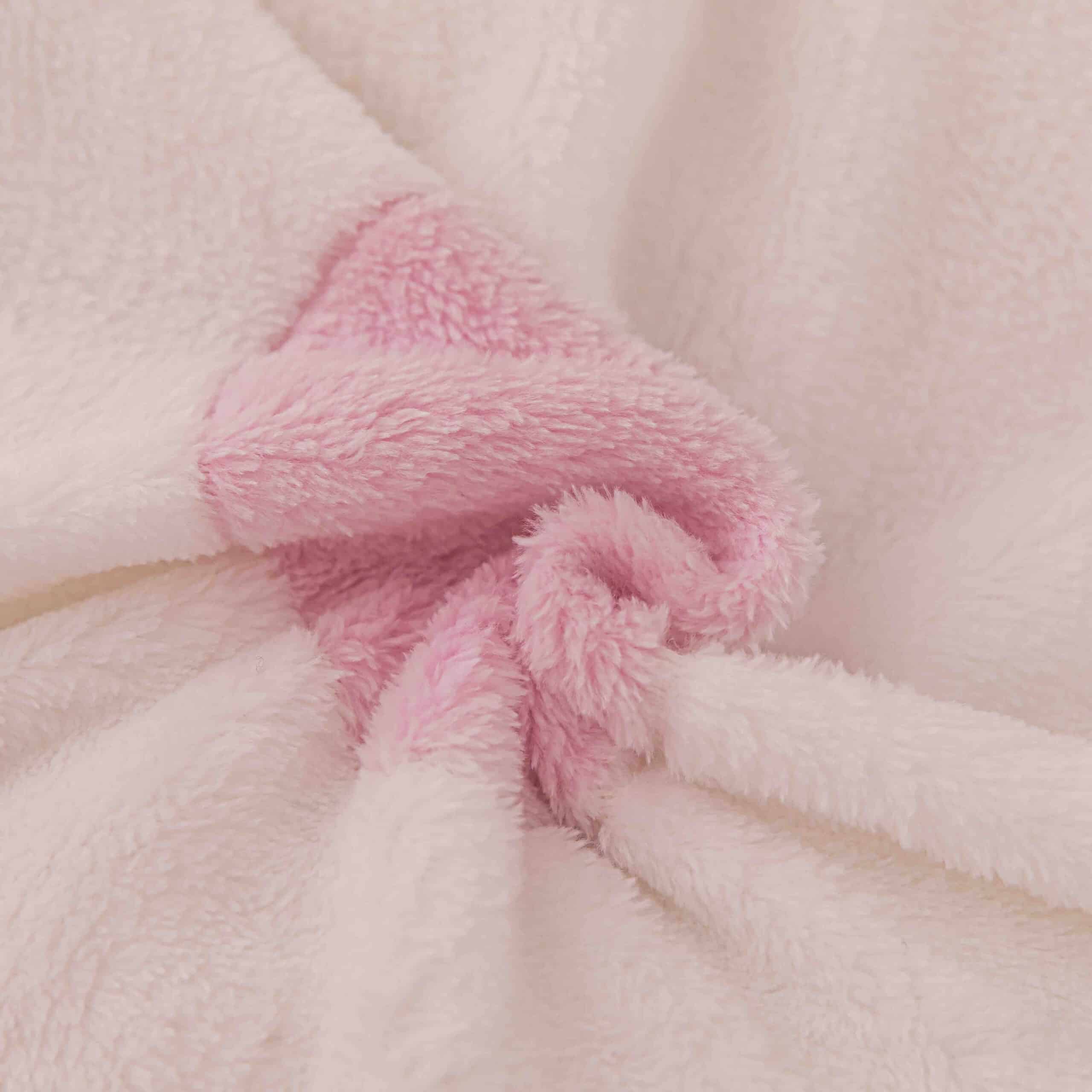 Set Lenjerie Pufoasa Cocolino cu Elastic, 4 Piese, Pat 2 Persoane - Coloured Hearts - PUF125073 - imagine 4