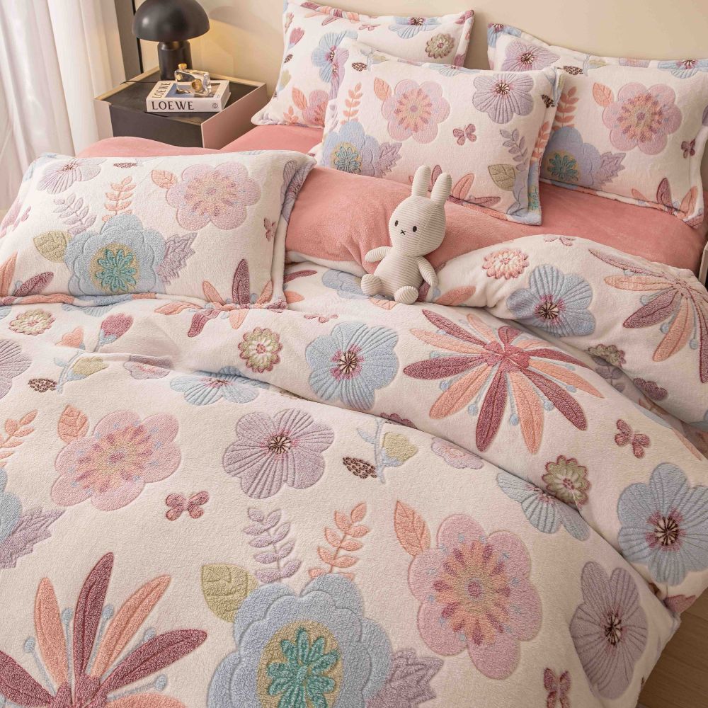 lenjerie cocolino cu flori roz