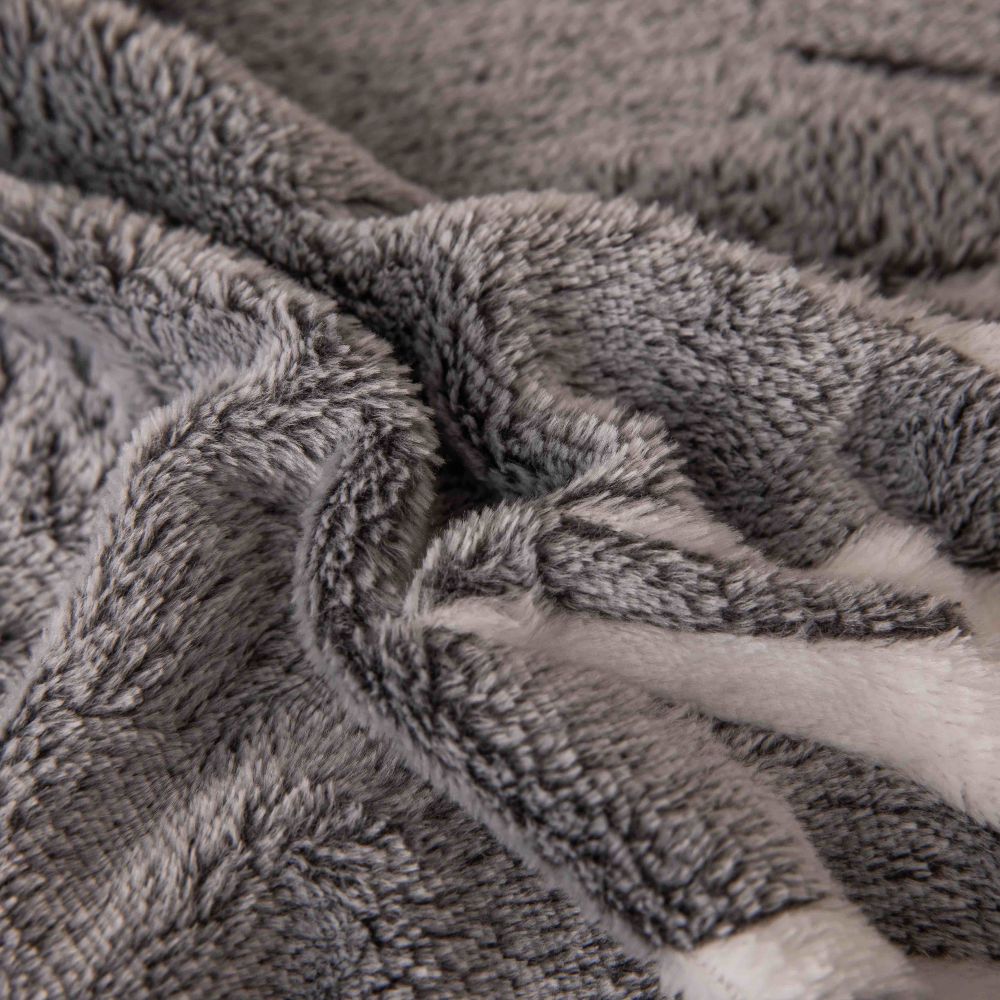 lenjerie cocolino gri cu frunze