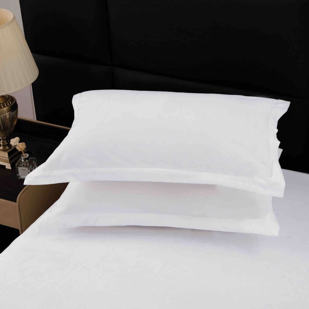 lenjerie de lux blanita iepure alb perne