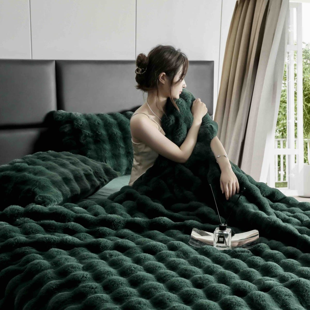 lenjerie de lux blanita iepure verde moale