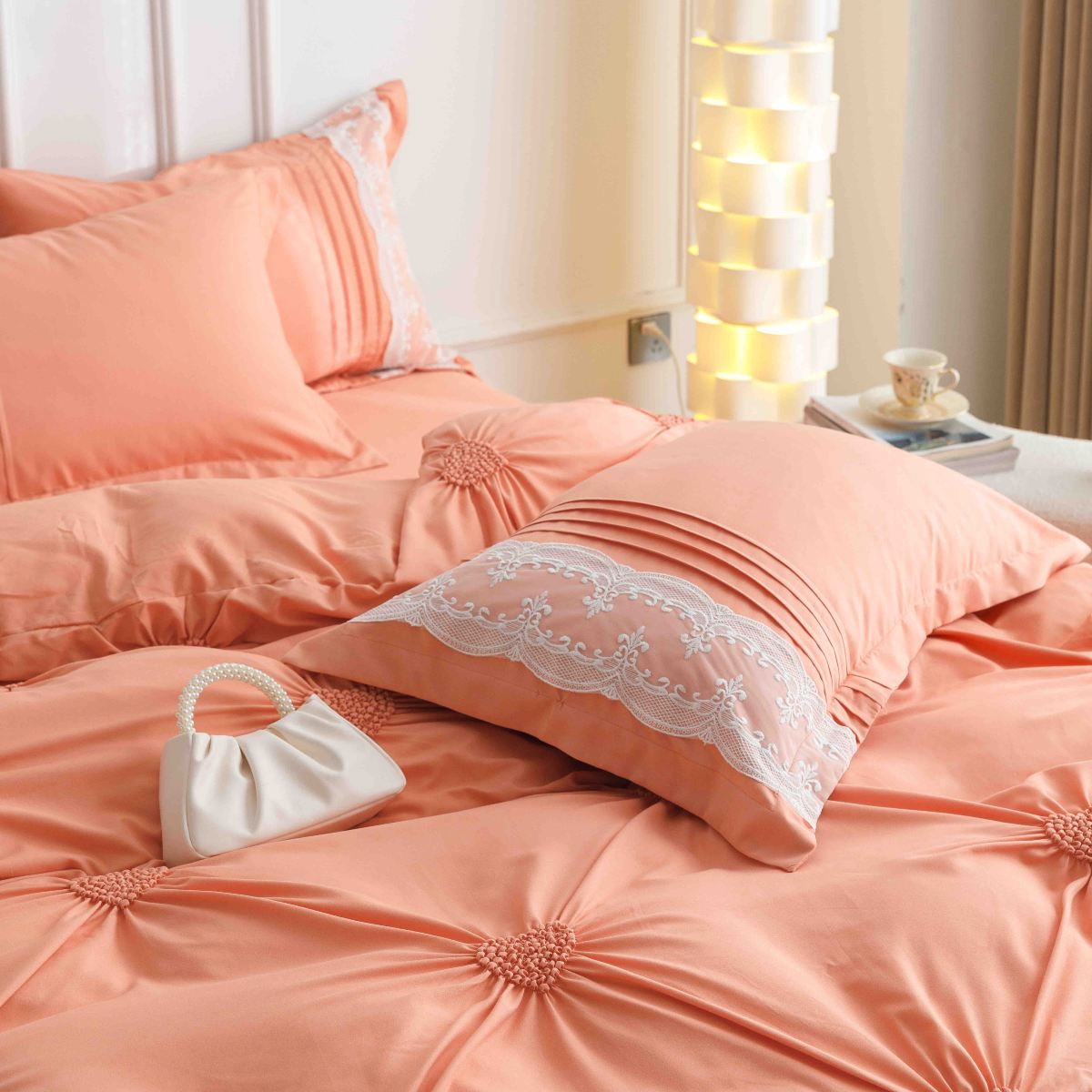 lenjerie pliuri inimioare portocaliu perne