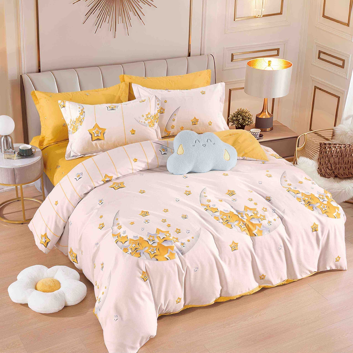 lenjerie galbena cu lunite