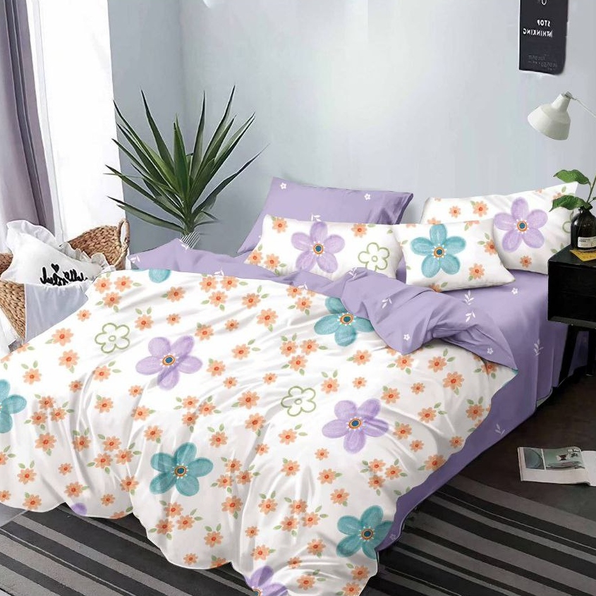 lenjerie alb mov cu floricele colorate