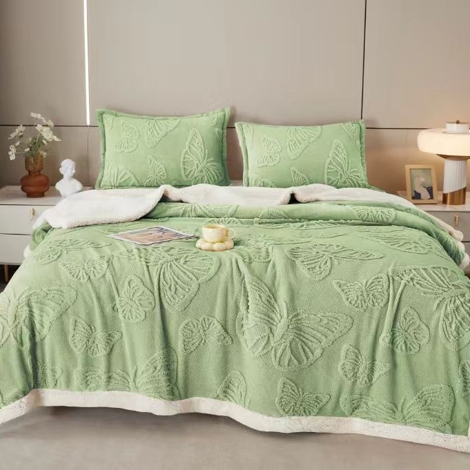 patura cu blanita fluturi tricot verde