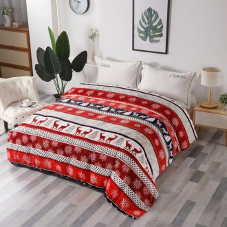 patura soft model de craciun cu reni