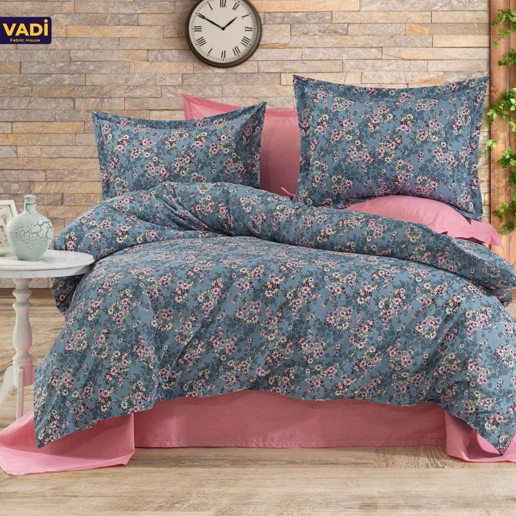 Lenjerie albastra cu roz