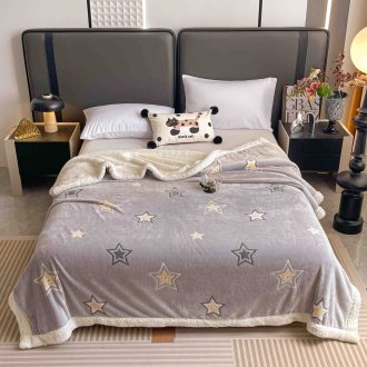 patura cu blanita gri cu stelute