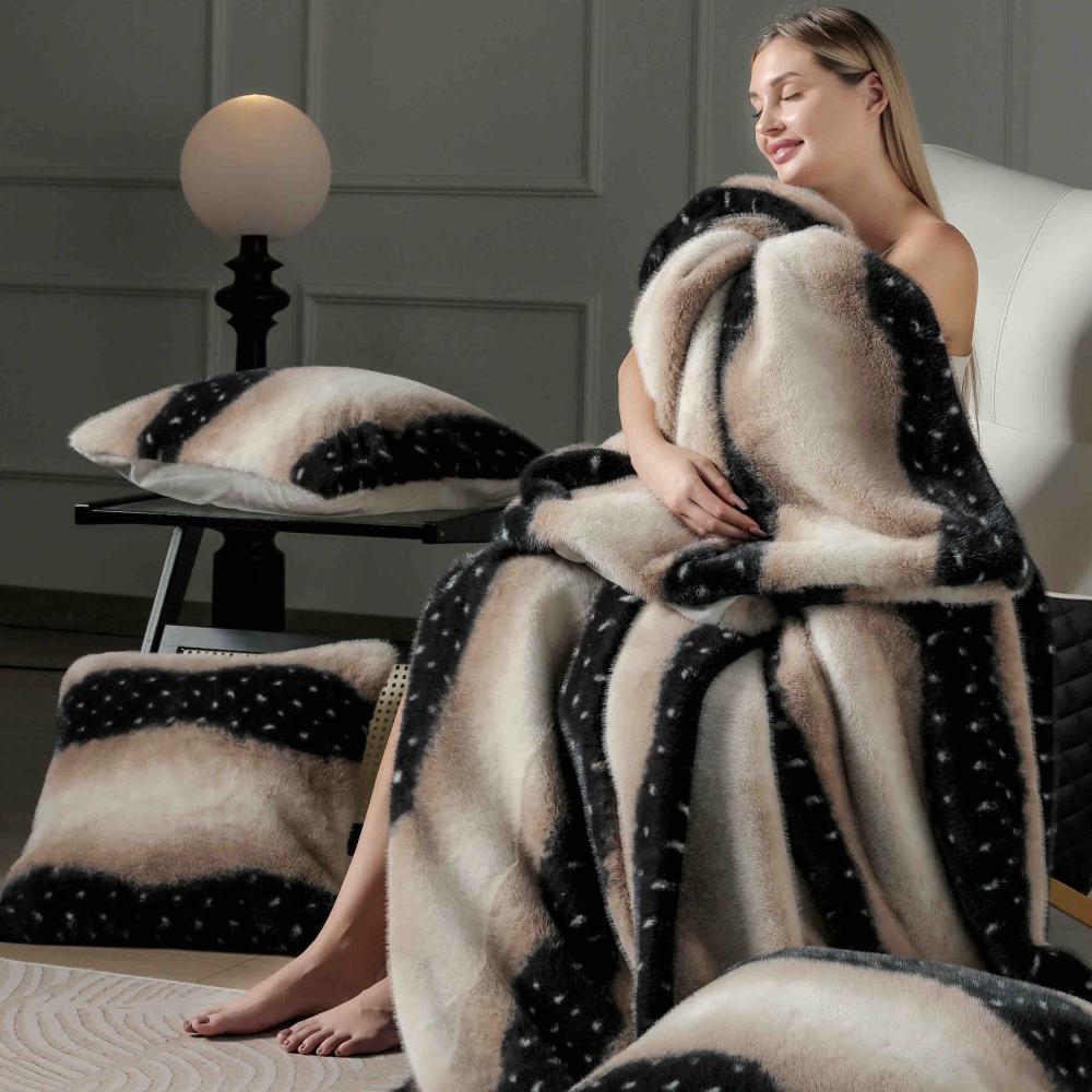 Set Pătură de Lux cu Fermoar din Blana Artificiala de Nurca + 2 Fete de Perna, Pat 2 Persoane, 200 x 230cm - Cashmere - PUF183606-02 - imagine 4