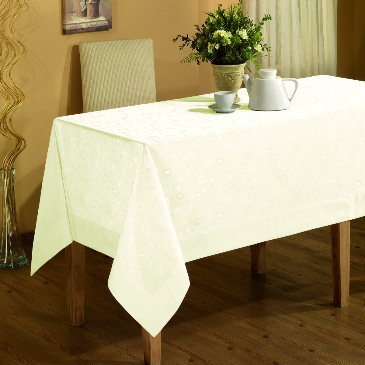 fata de masa impermeabila polyester cu bordura jackline crem