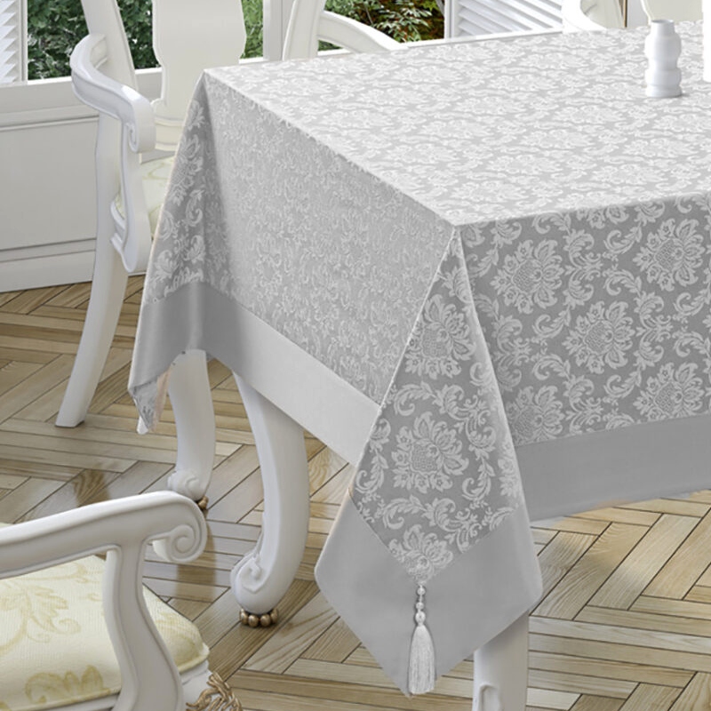 fata de masa policoton tabe gri aproape