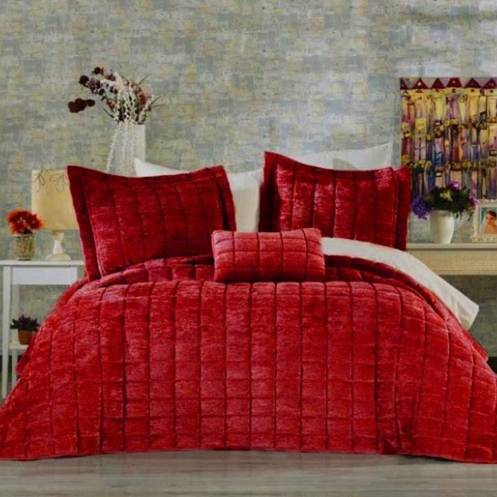 Cuvertura Laila Grena