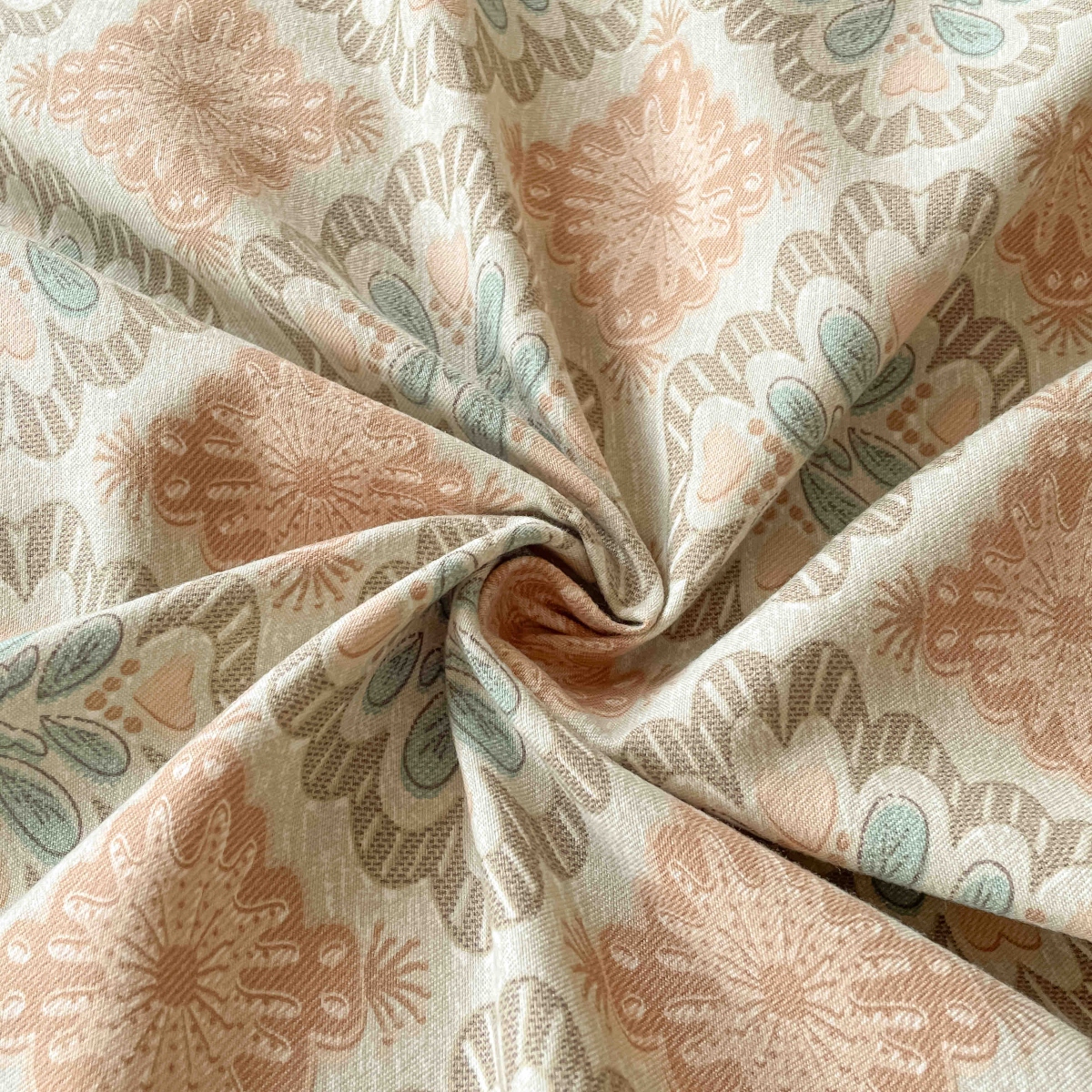 lenjerie la cutie din finet gri portocalie cu ornamente material