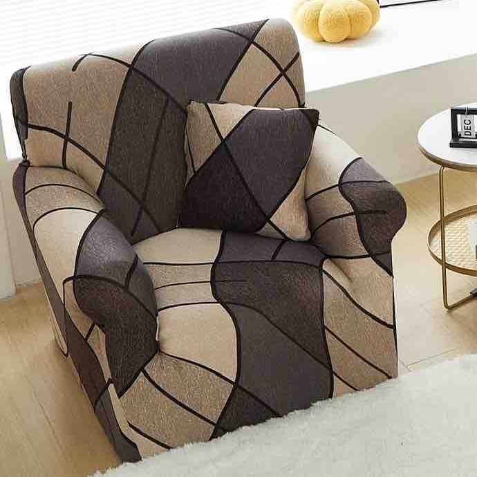 fotoliu maro cu carouri